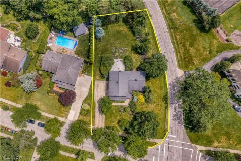 26270 Annesley Road Beachwood OH 44122