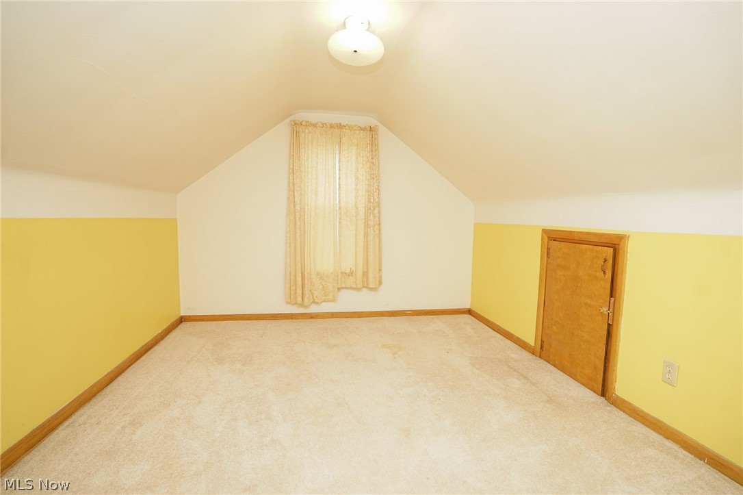 5581 E Calla Road E New Middletown OH 44442