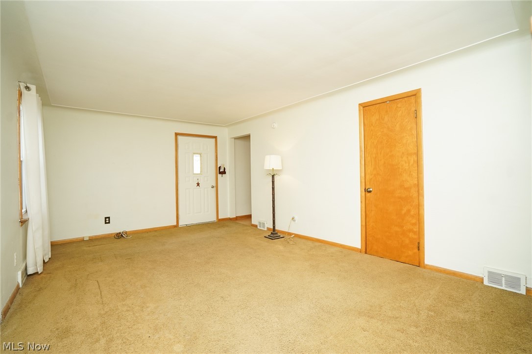 5581 E Calla Road E New Middletown OH 44442