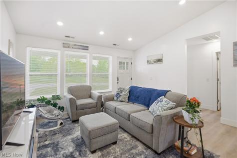 1184 Dillon Road Mansfield OH 44906