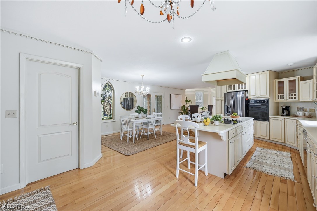 1887 Pearce Circle Salem OH 44460