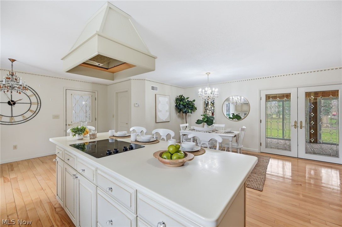 1887 Pearce Circle Salem OH 44460