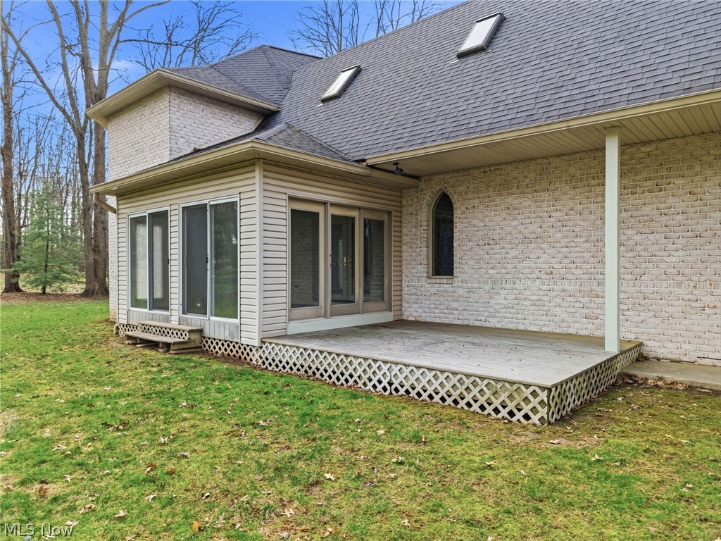 1887 Pearce Circle Salem OH 44460
