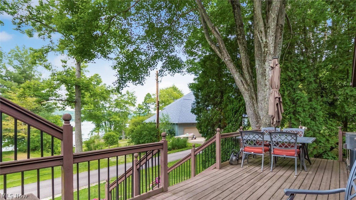 9186 Cherry Lane NW Mineral City OH 44656