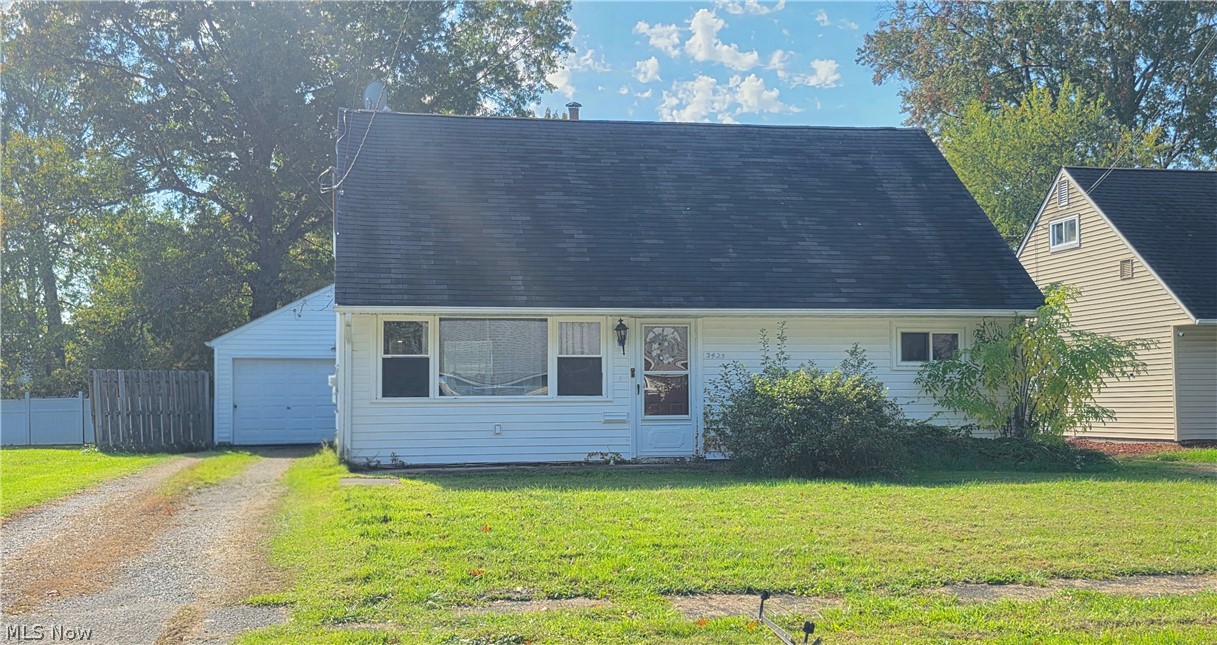 2425 Stephens Avenue NW Warren OH 44485