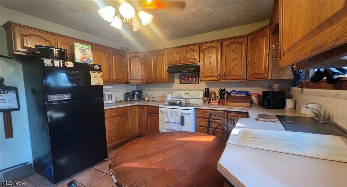 2425 Stephens Avenue NW Warren OH 44485