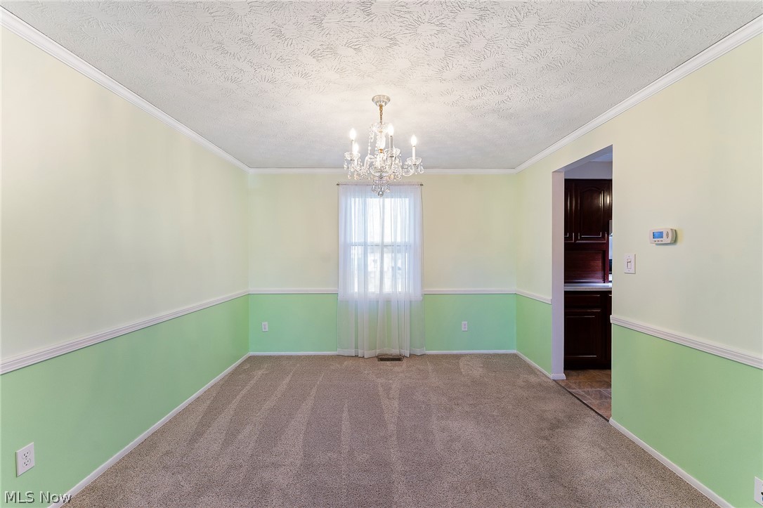 2085 Woodland Trace Street Austintown OH 44515