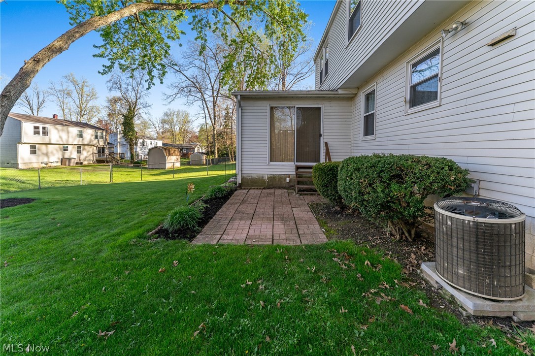 2085 Woodland Trace Street Austintown OH 44515
