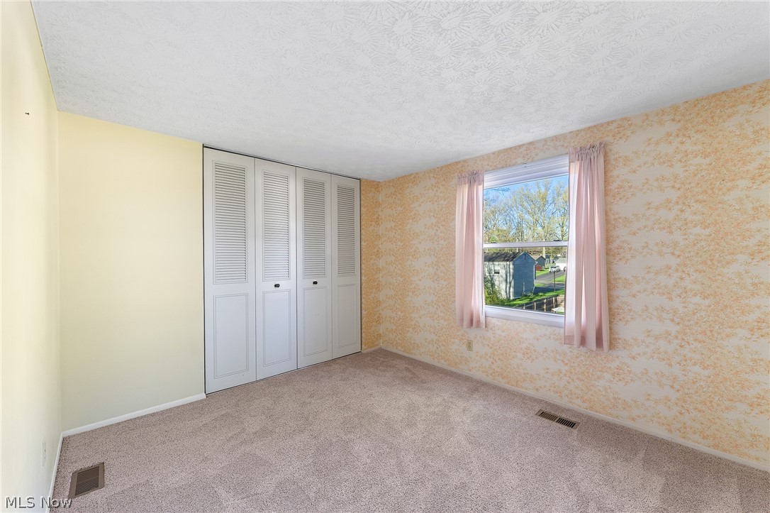 2085 Woodland Trace Street Austintown OH 44515
