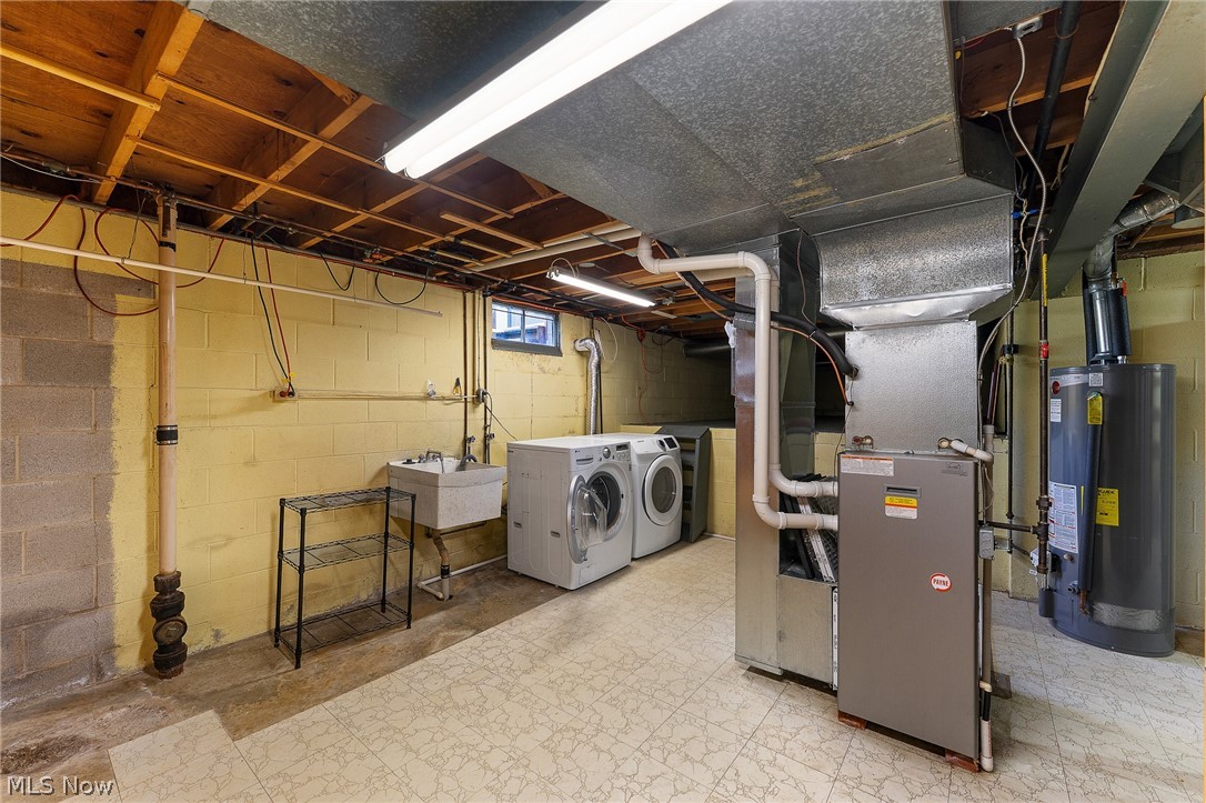 2085 Woodland Trace Street Austintown OH 44515
