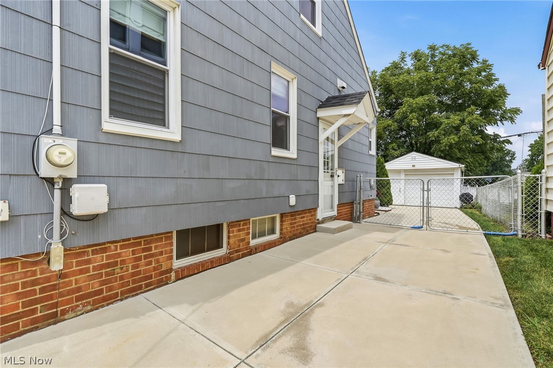 6022 Northcliff Avenue Brooklyn OH 44144