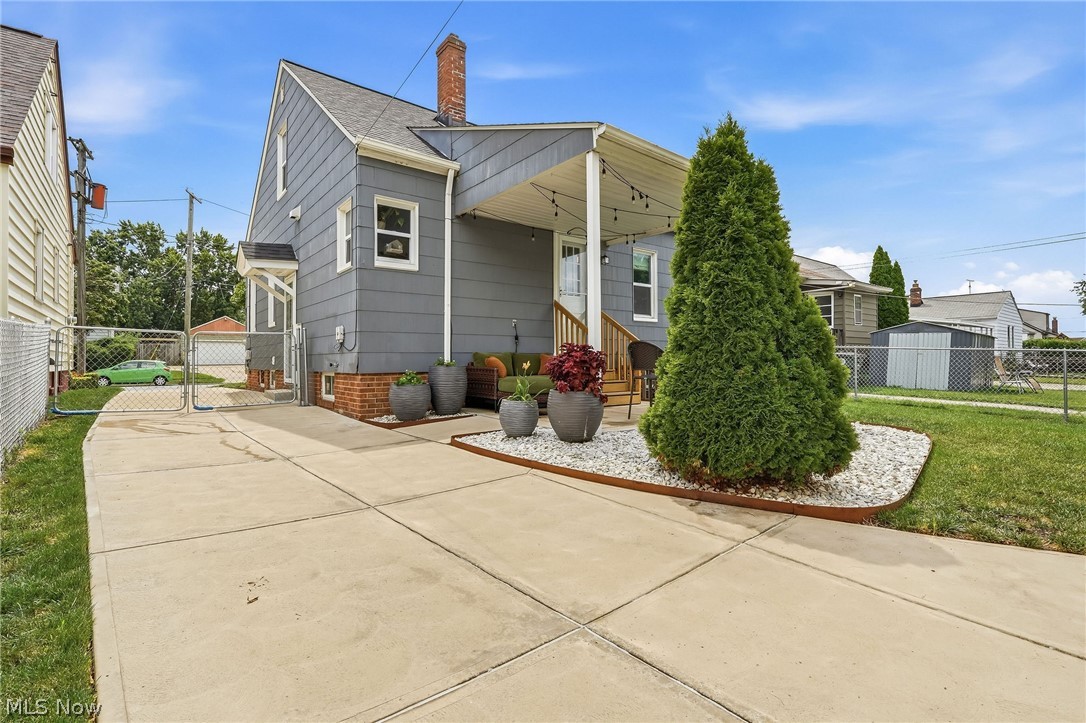 6022 Northcliff Avenue Brooklyn OH 44144