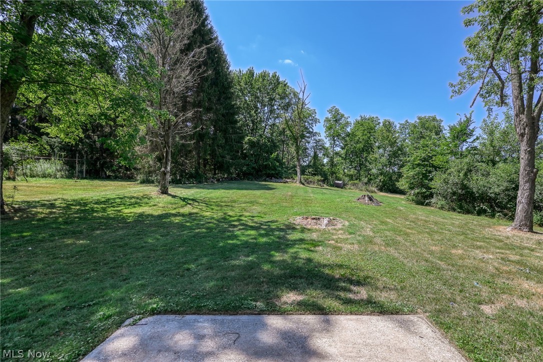 7570 Richmond Road Oakwood Village OH 44146