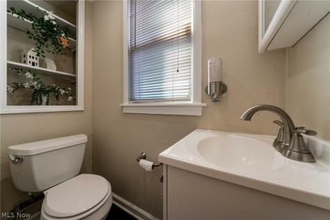 3598 Cedarbrook Road University Heights OH 44118