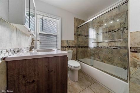 3598 Cedarbrook Road University Heights OH 44118