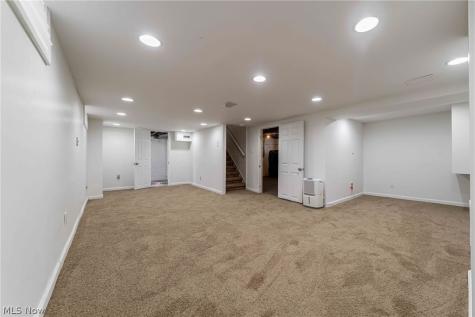 3598 Cedarbrook Road University Heights OH 44118