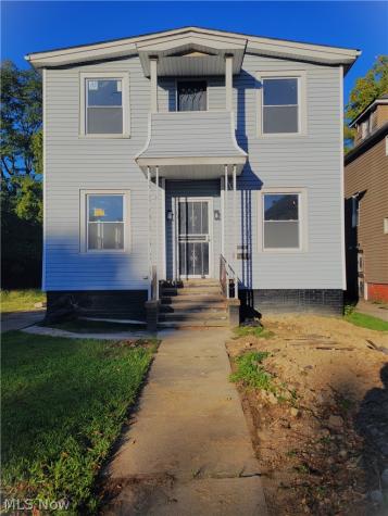 3232 E 118 Street Cleveland OH 44120
