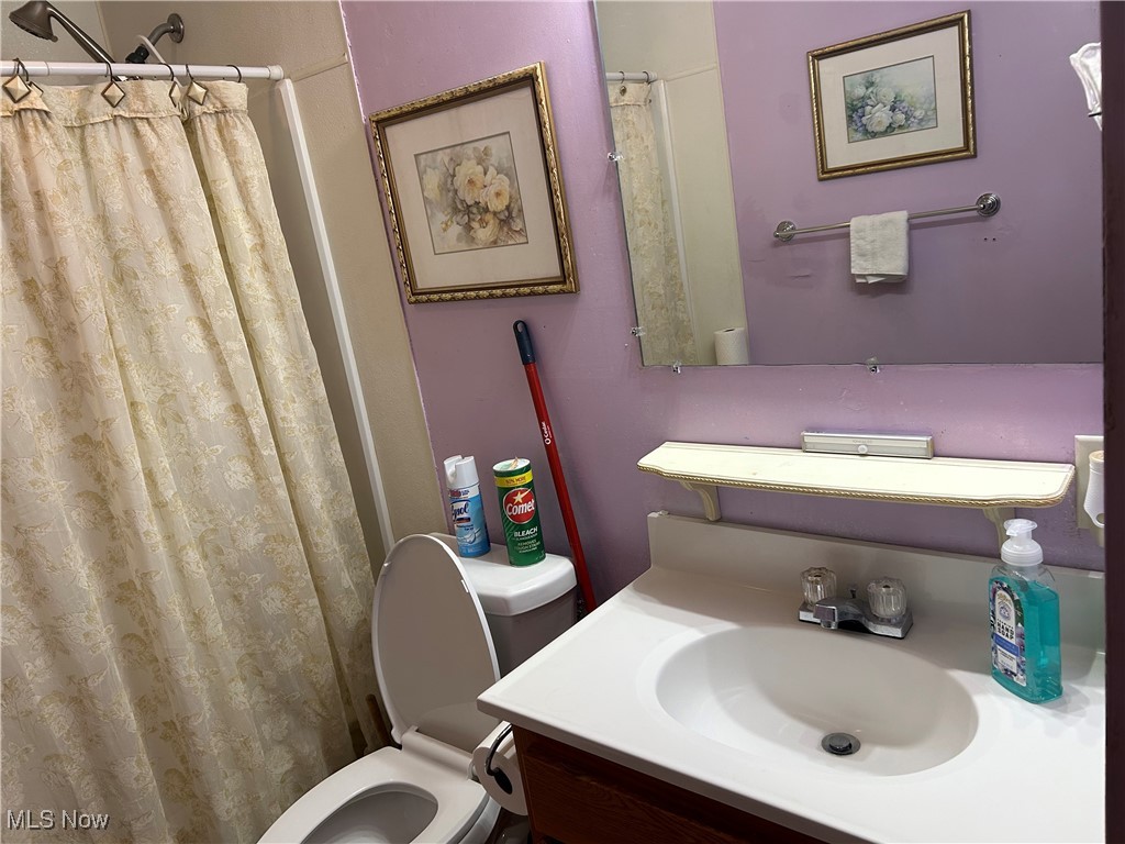 401 Josephine Toronto OH 43964