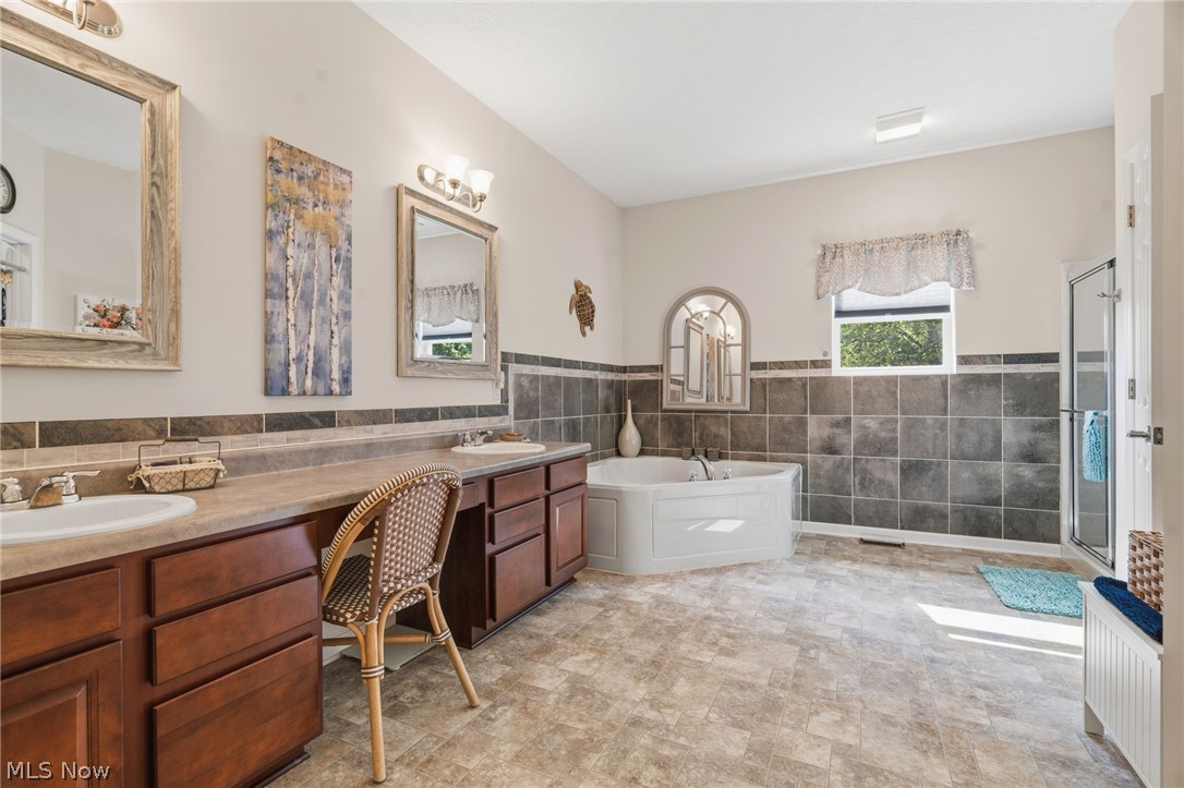 35895 Deersville Road Cadiz OH 43907
