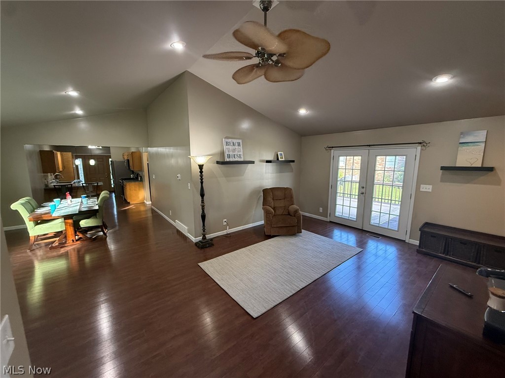 456 Beucler Avenue NW Bolivar OH 44612