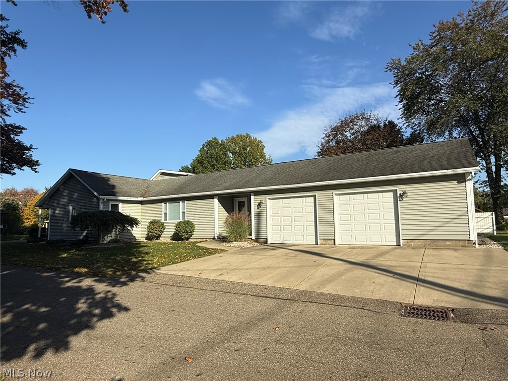 456 Beucler Avenue NW Bolivar OH 44612
