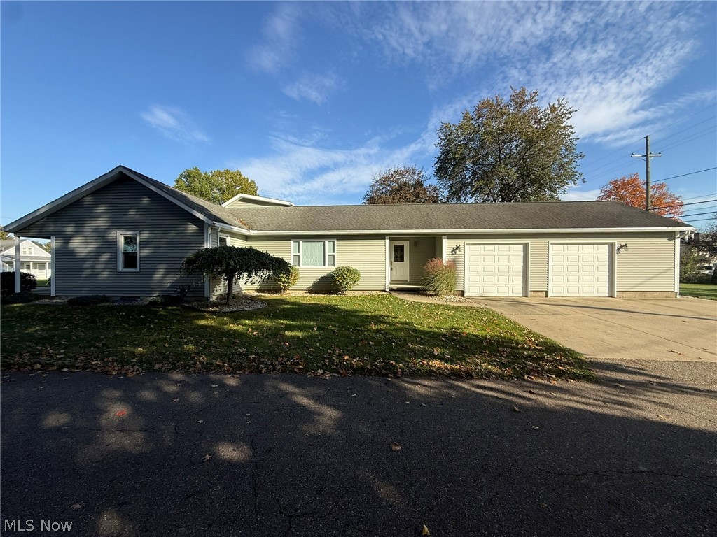 456 Beucler Avenue NW Bolivar OH 44612