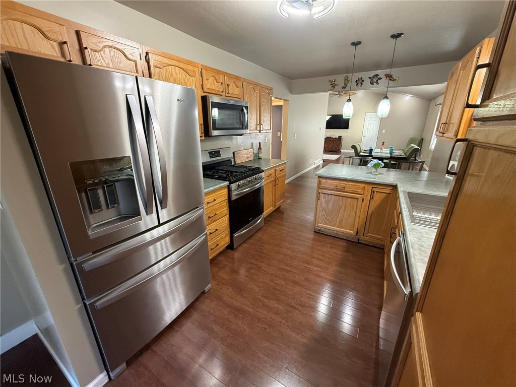 456 Beucler Avenue NW Bolivar OH 44612
