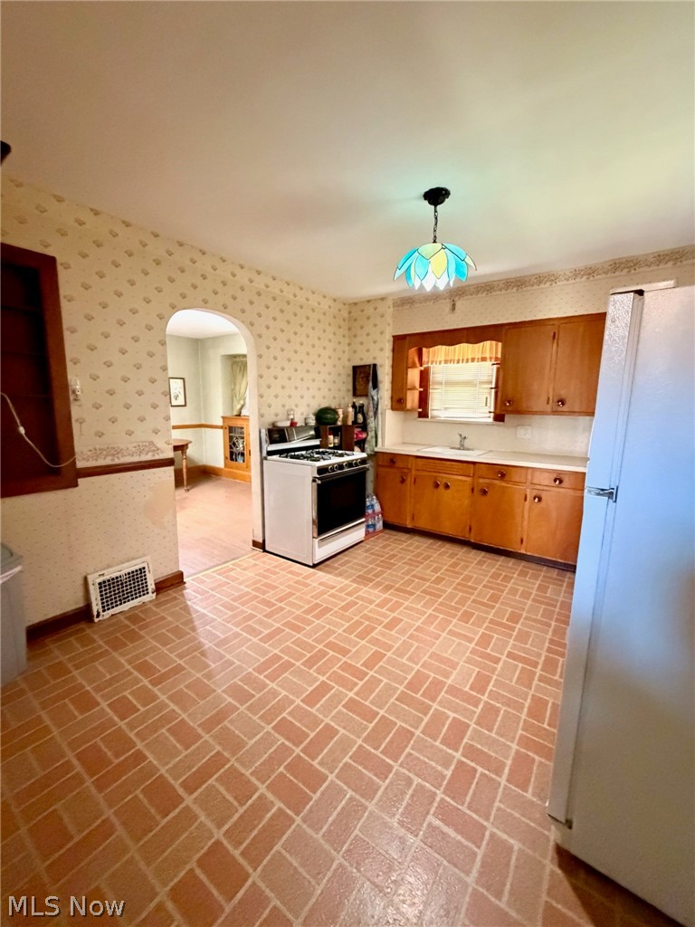 1350 E Florida Avenue Youngstown OH 44502