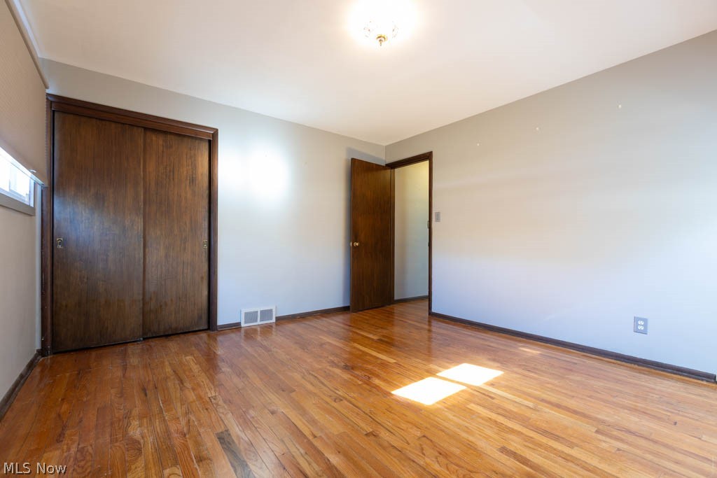 5180 Thornbury Road Lyndhurst OH 44124