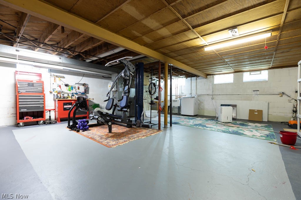 5180 Thornbury Road Lyndhurst OH 44124