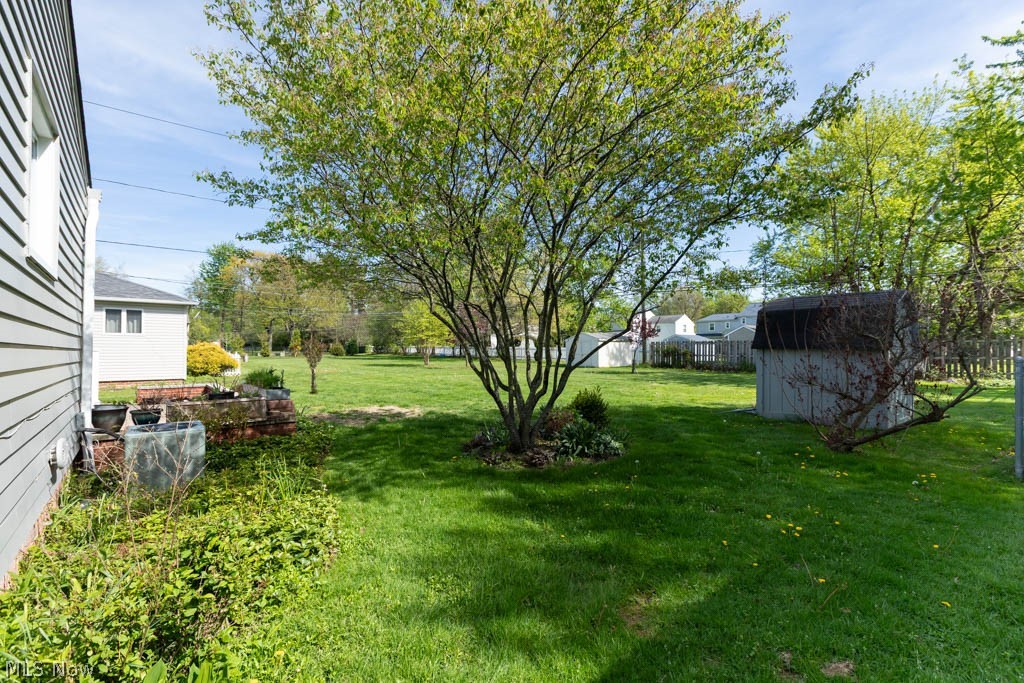 5180 Thornbury Road Lyndhurst OH 44124