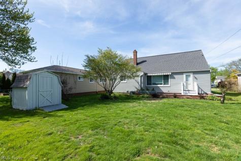 5180 Thornbury Road Lyndhurst OH 44124