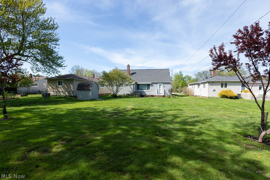 5180 Thornbury Road Lyndhurst OH 44124