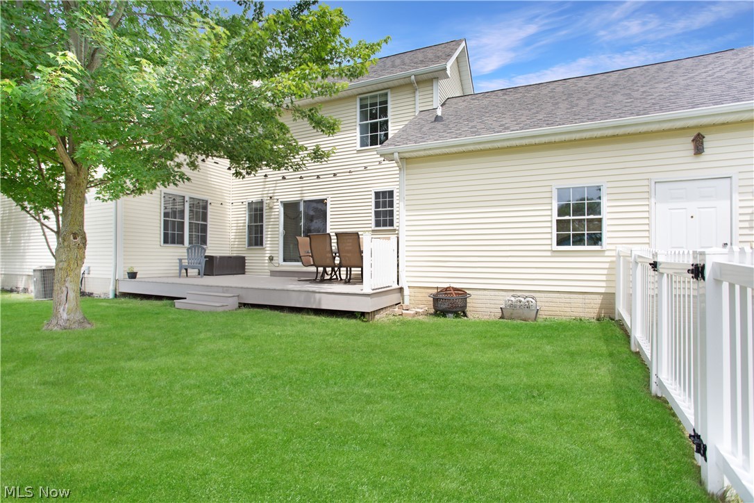 1117 Grove Lane Medina OH 44256