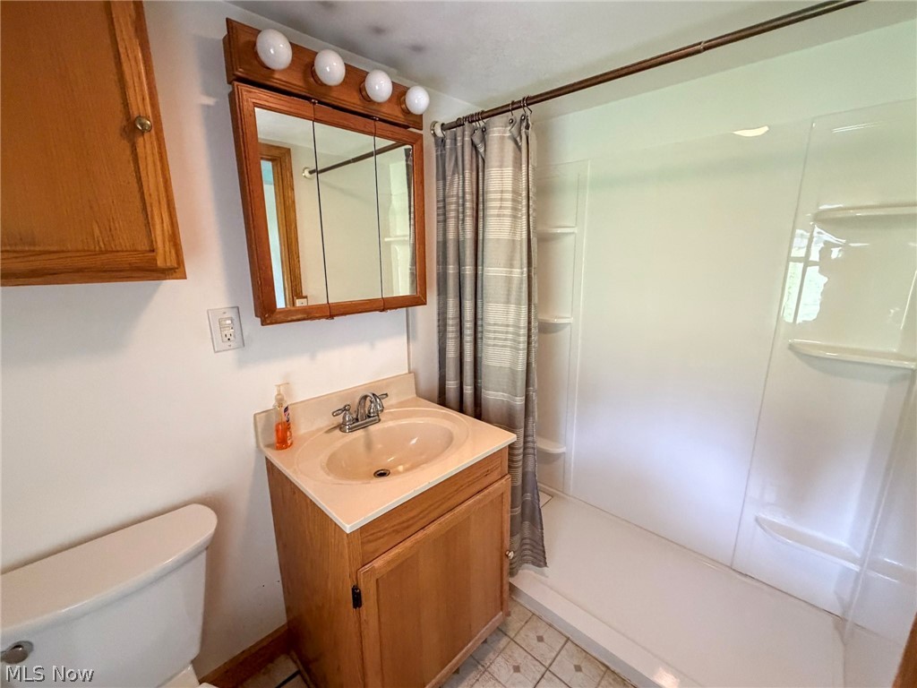 4453 Herner County Line Road Southington OH 44470