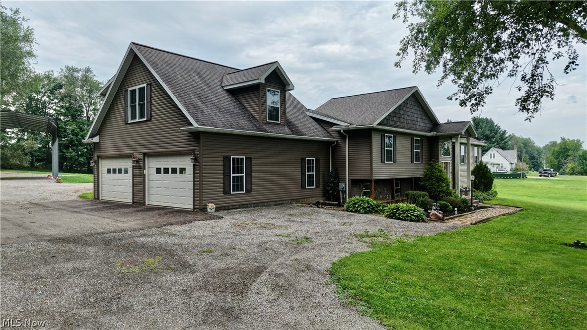 9263 Manchester Avenue SW Beach City OH 44608