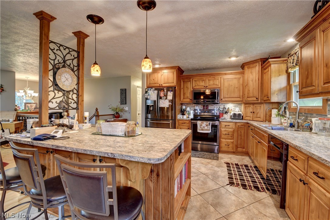 9263 Manchester Avenue SW Beach City OH 44608