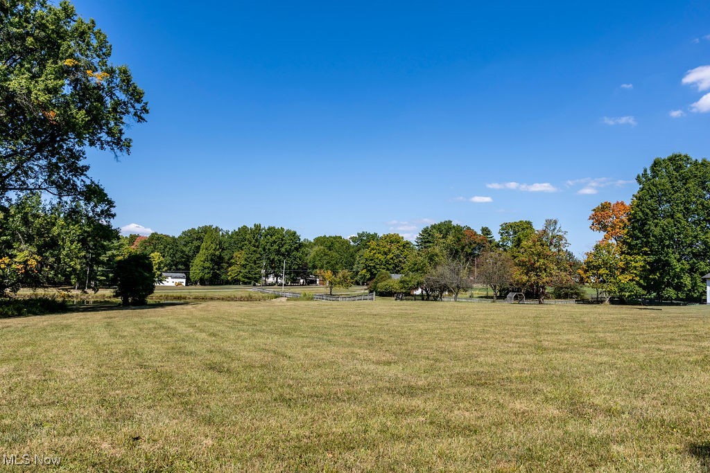 8131 Leffingwell Road Canfield OH 44406