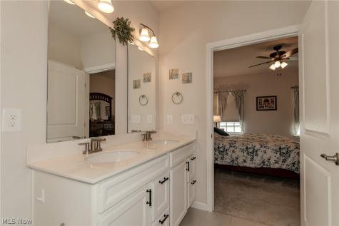 1718 Creekside Court Painesville OH 44077