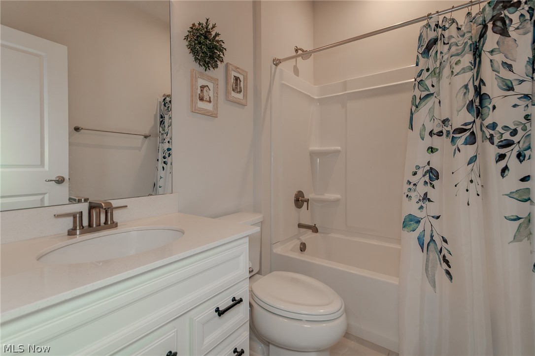 1718 Creekside Court Painesville OH 44077