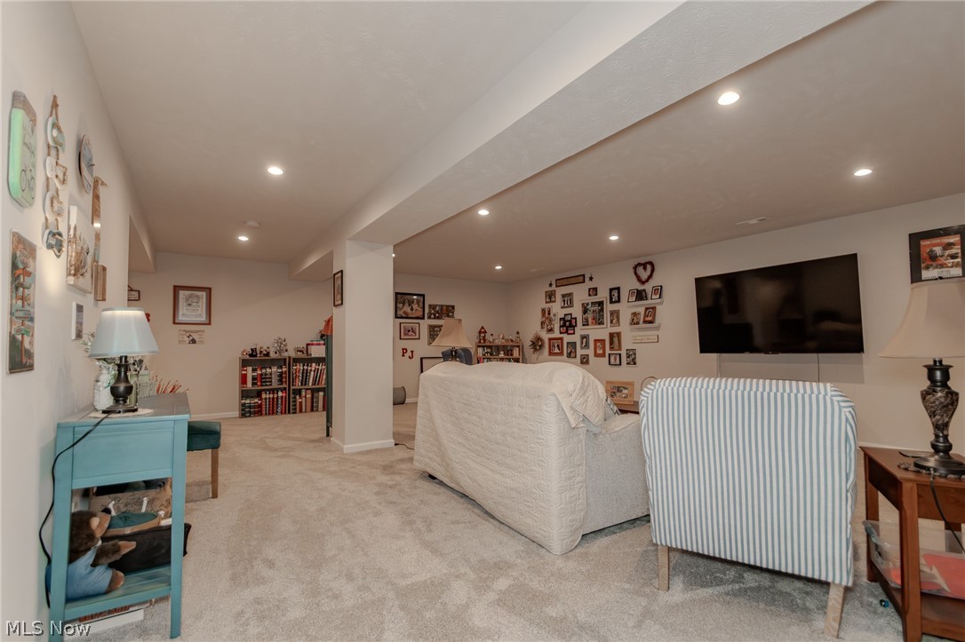 1718 Creekside Court Painesville OH 44077