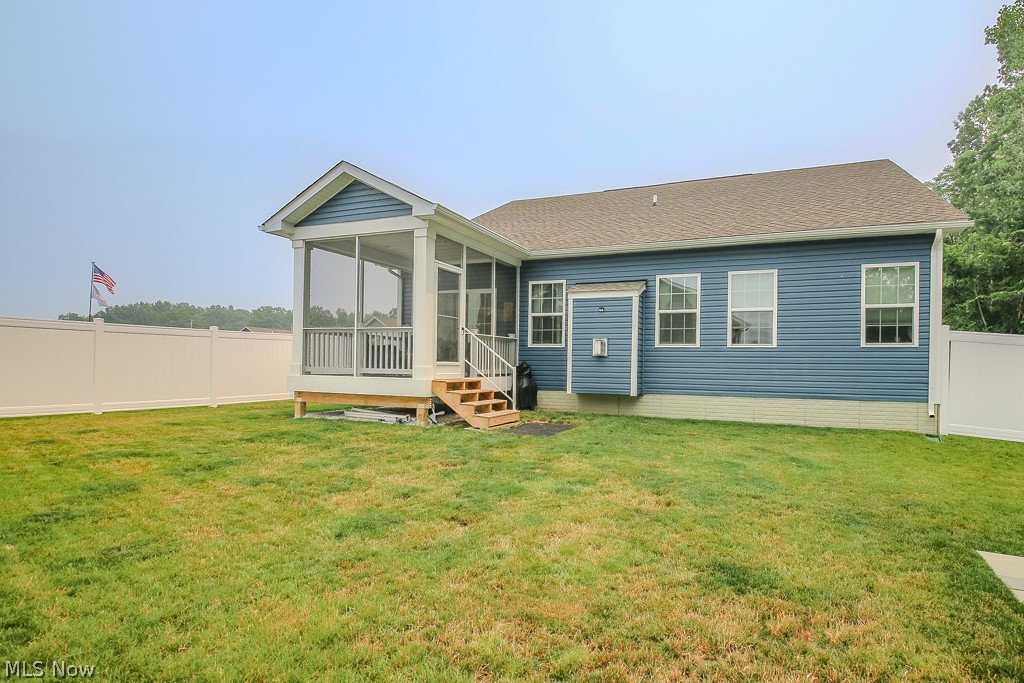 1718 Creekside Court Painesville OH 44077