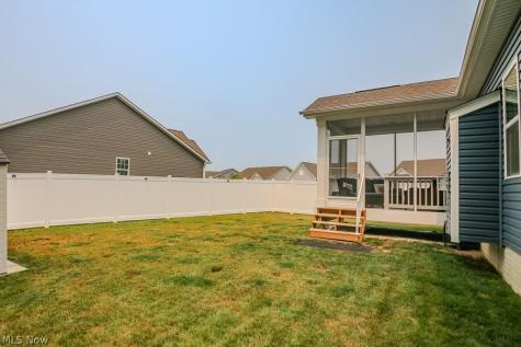 1718 Creekside Court Painesville OH 44077