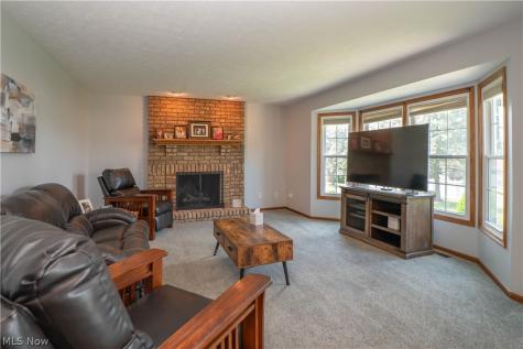 1631 Horizon Drive Louisville OH 44641
