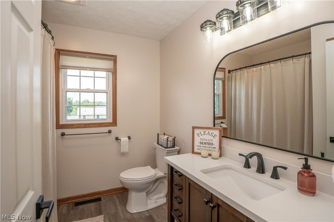 1631 Horizon Drive Louisville OH 44641