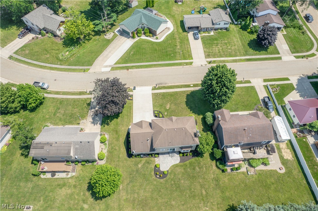 1631 Horizon Drive Louisville OH 44641