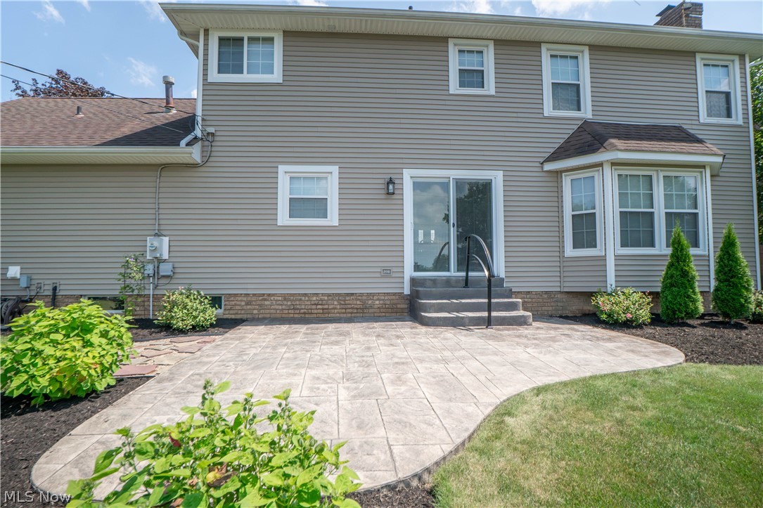 1631 Horizon Drive Louisville OH 44641