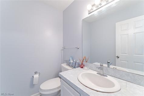1347 Sharonbrook Drive Twinsburg OH 44087