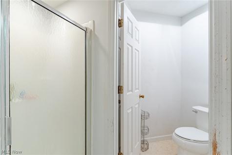 1347 Sharonbrook Drive Twinsburg OH 44087