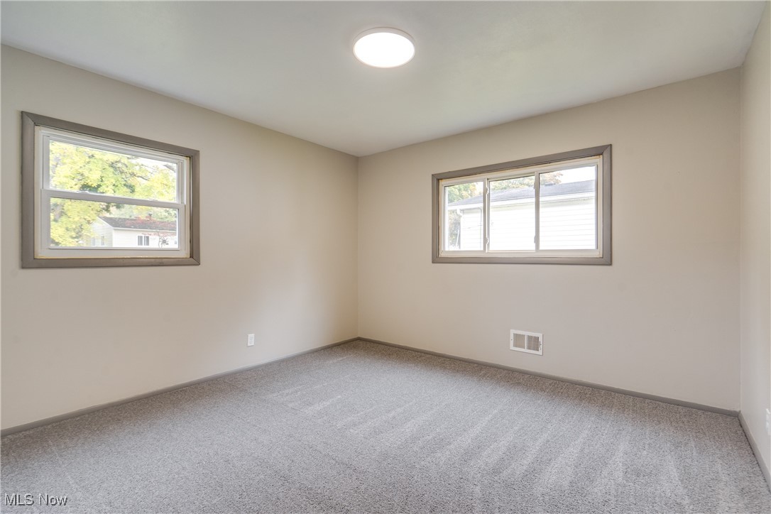 2953 Clearfield Avenue Akron OH 44314